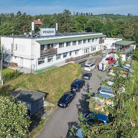 Penzion Kozi Horka U Brnenske Prehrady Брно Экстерьер фото