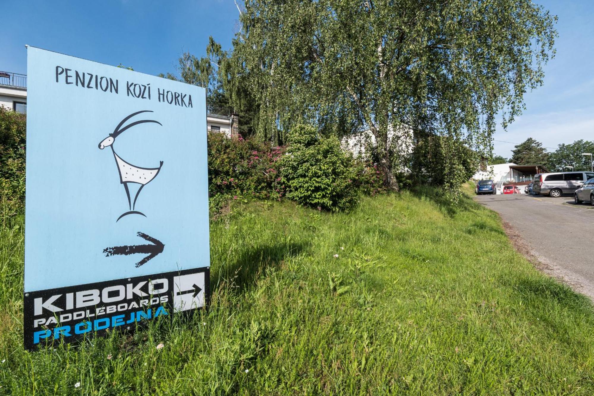 Penzion Kozi Horka U Brnenske Prehrady Брно Экстерьер фото